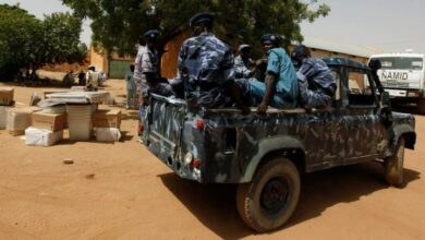 اشتباكات عنيفة بين الشرطة وشبكة احتيال بنكية بقلب الخرطوم.. الحوادث